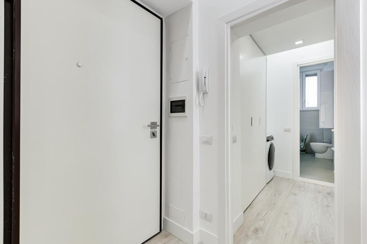 Bmga L The White Crown Apartment In Testaccio Roma Eksteriør bilde