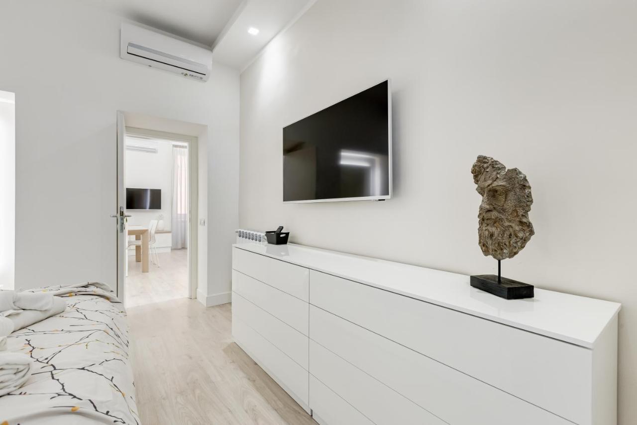 Bmga L The White Crown Apartment In Testaccio Roma Eksteriør bilde